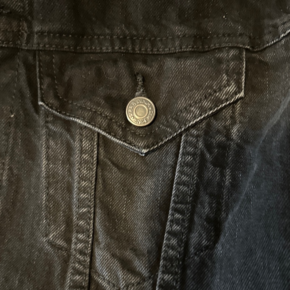 Zara Men's Dark Denim Jacket - Picture 4 of 4